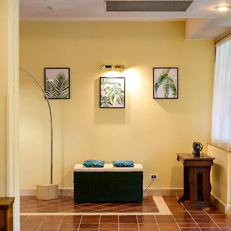 Torre Di Pratolungo 3* Rome
