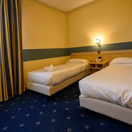 Torre Di Pratolungo 3* Roma