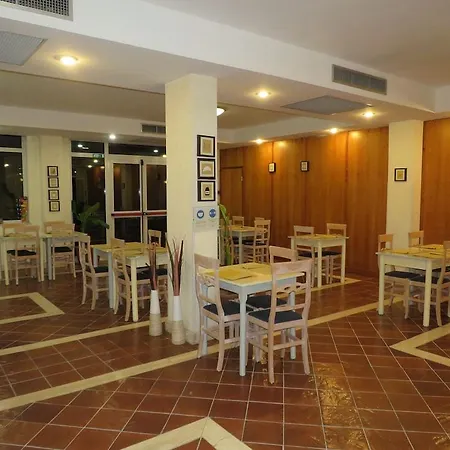 Torre Di Pratolungo Otel Roma